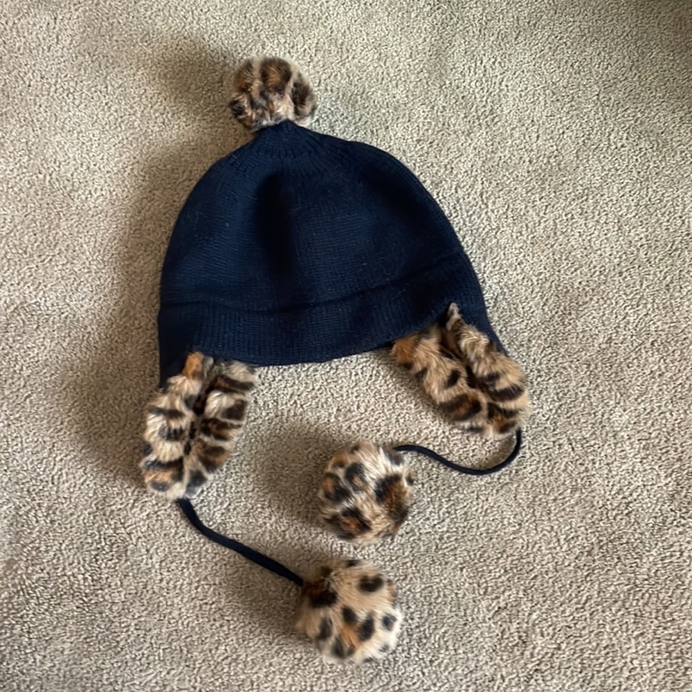 Kate Spade Beanie - Picture 2 of 3